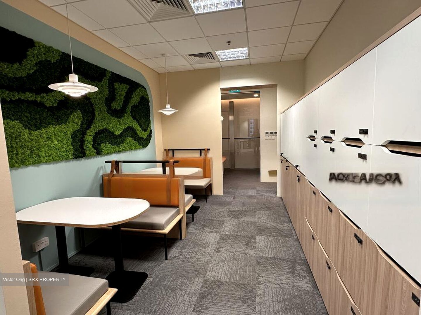PLUS (D1), Office #483190811
